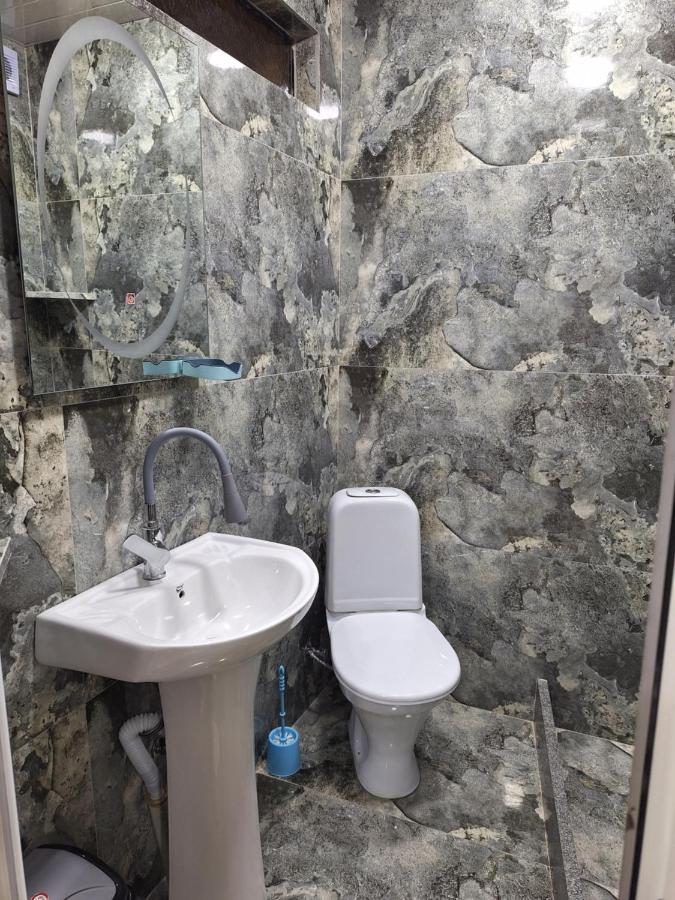 Guest House 15A 쿠타이시 외부 사진