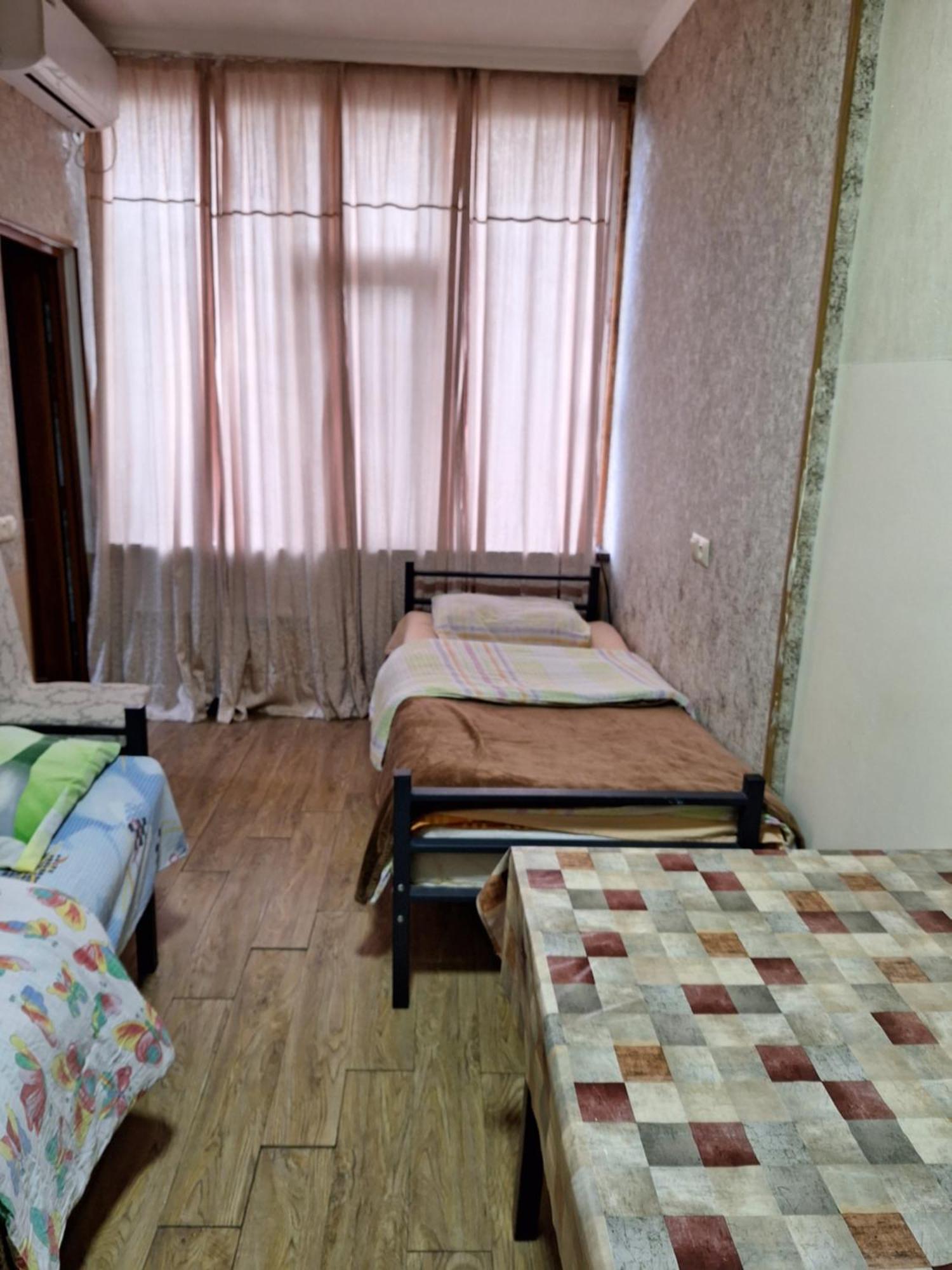 Guest House 15A 쿠타이시 외부 사진