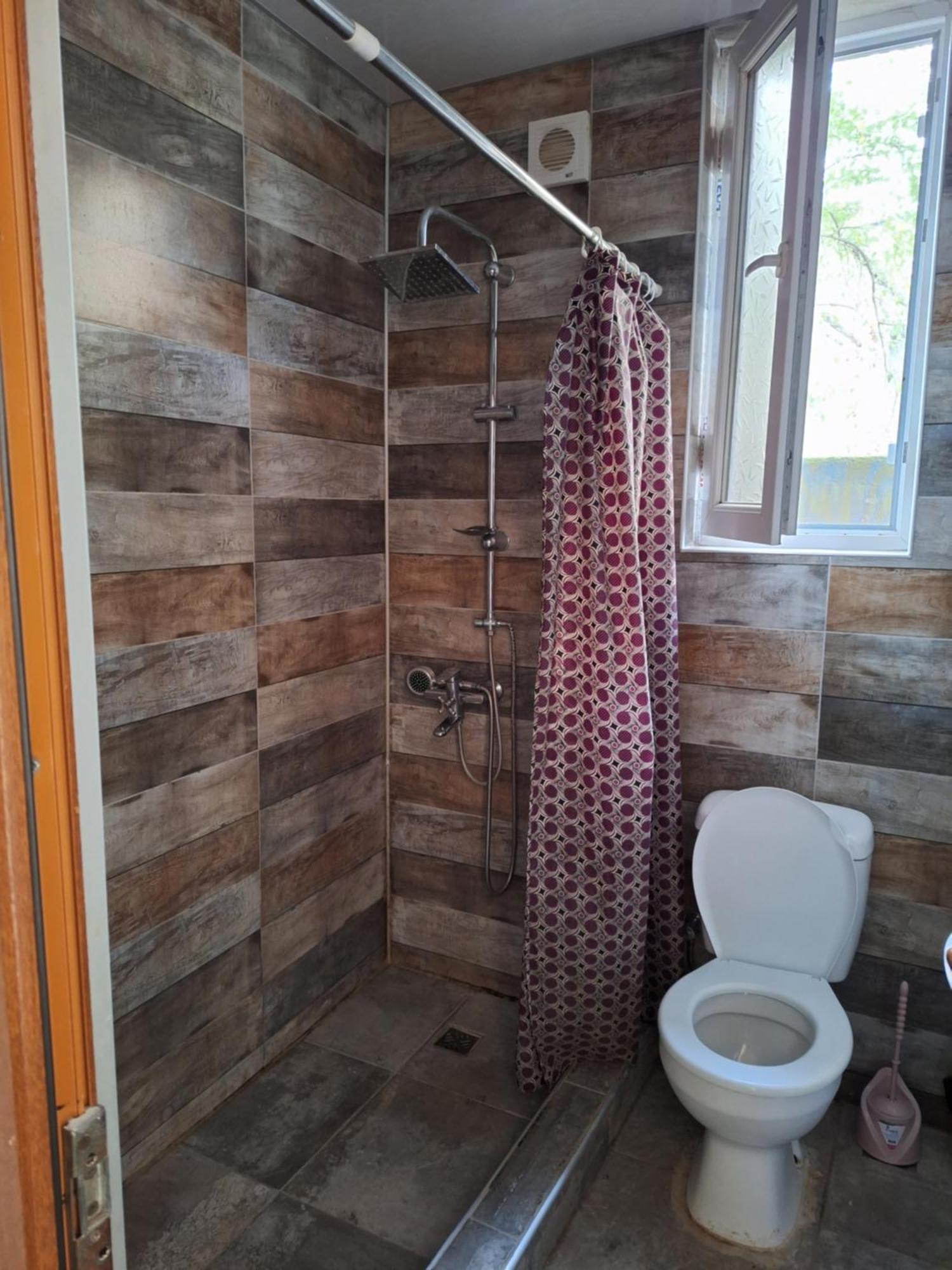 Guest House 15A 쿠타이시 외부 사진
