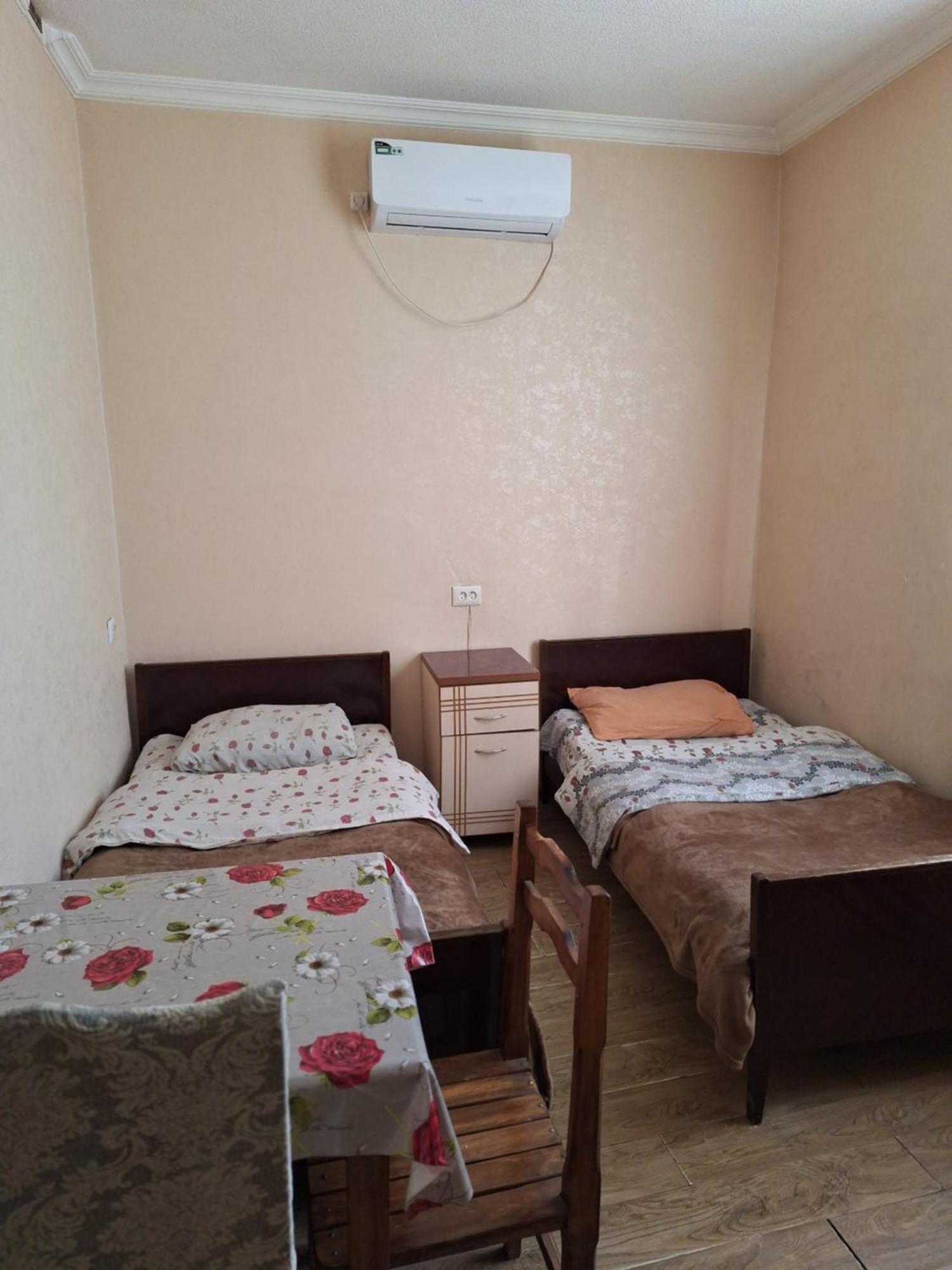Guest House 15A 쿠타이시 외부 사진