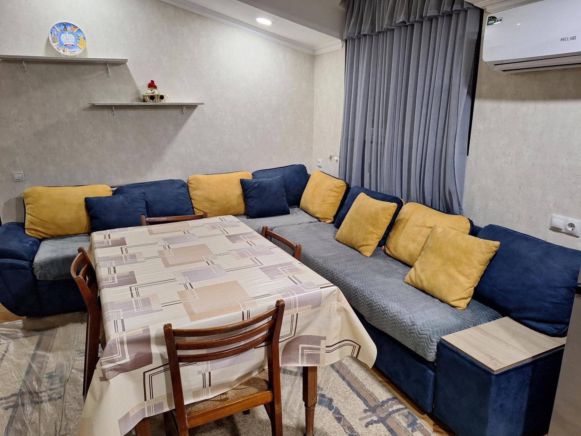 Guest House 15A 쿠타이시 외부 사진