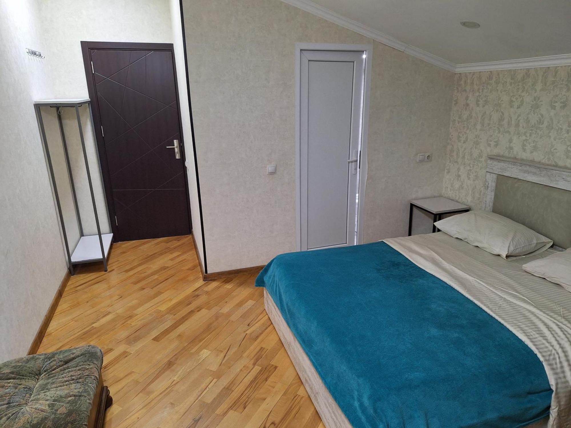 Guest House 15A 쿠타이시 외부 사진