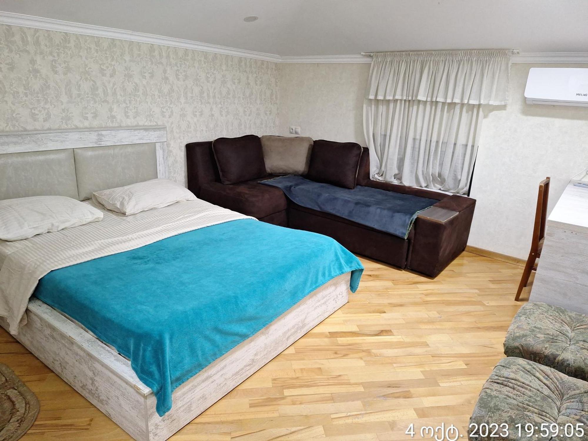 Guest House 15A 쿠타이시 외부 사진