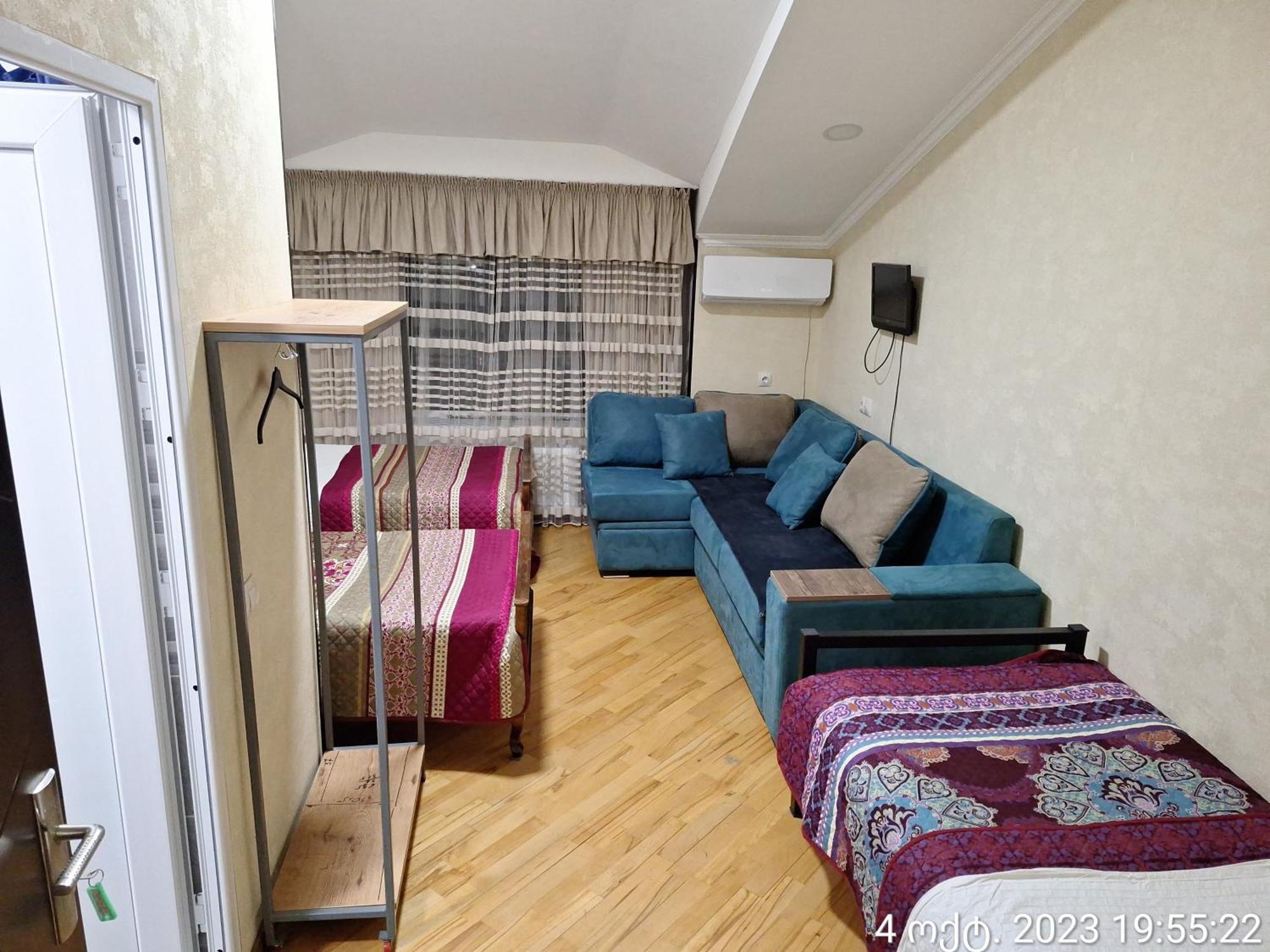 Guest House 15A 쿠타이시 외부 사진