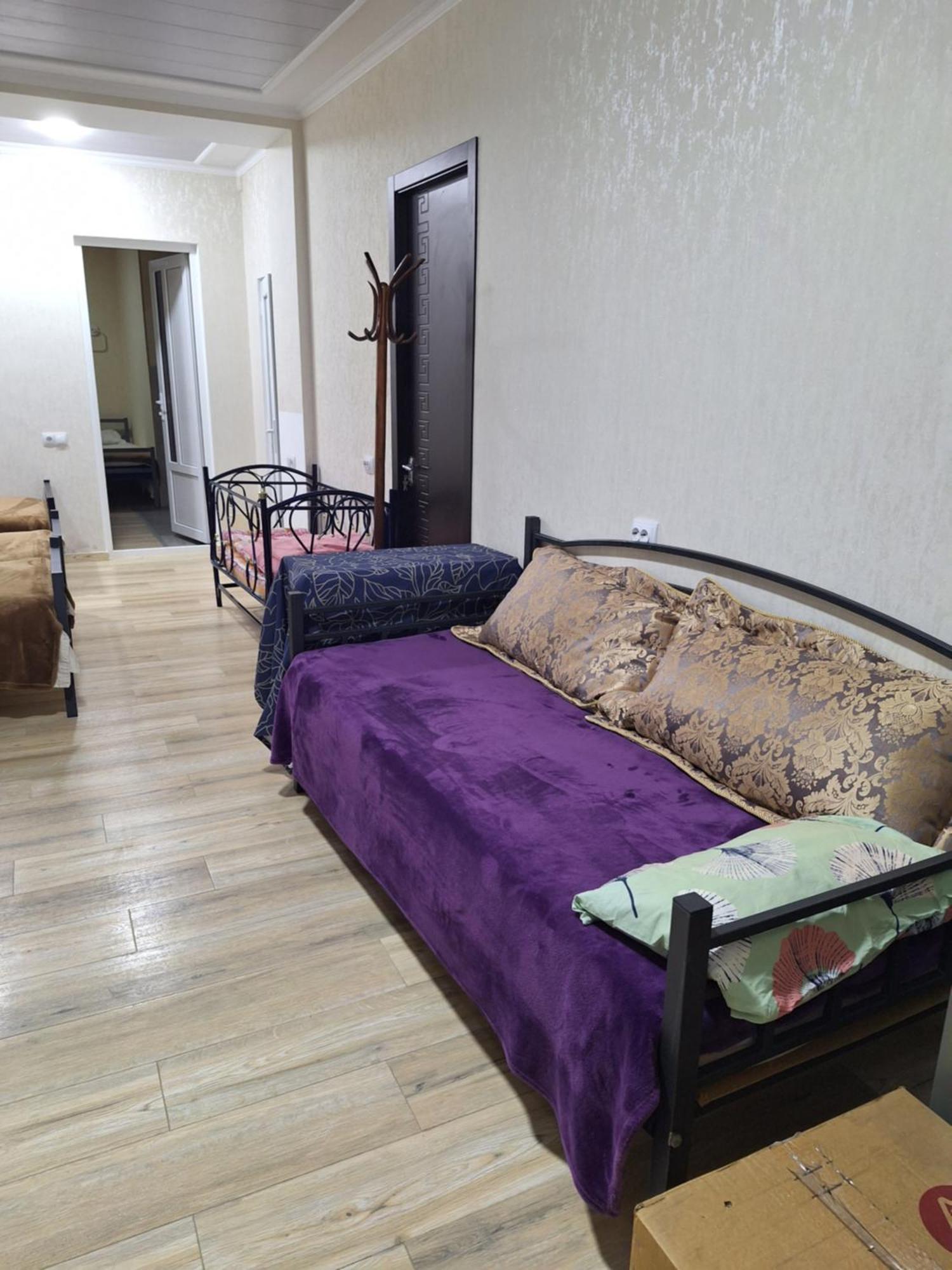 Guest House 15A 쿠타이시 외부 사진